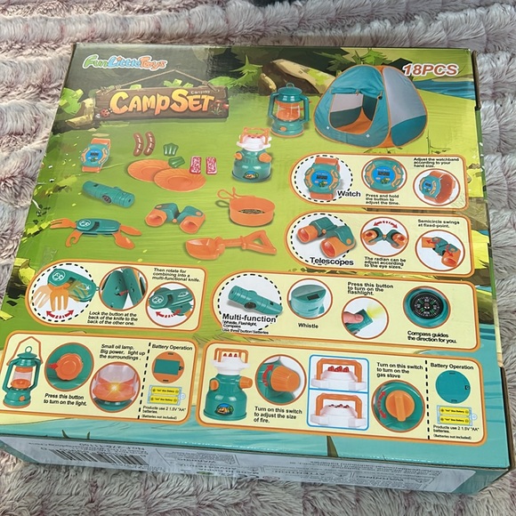 FUN LITTLE TOYS Pop Up Tent with Kids Camping Gear Set - Picture 2 of 4